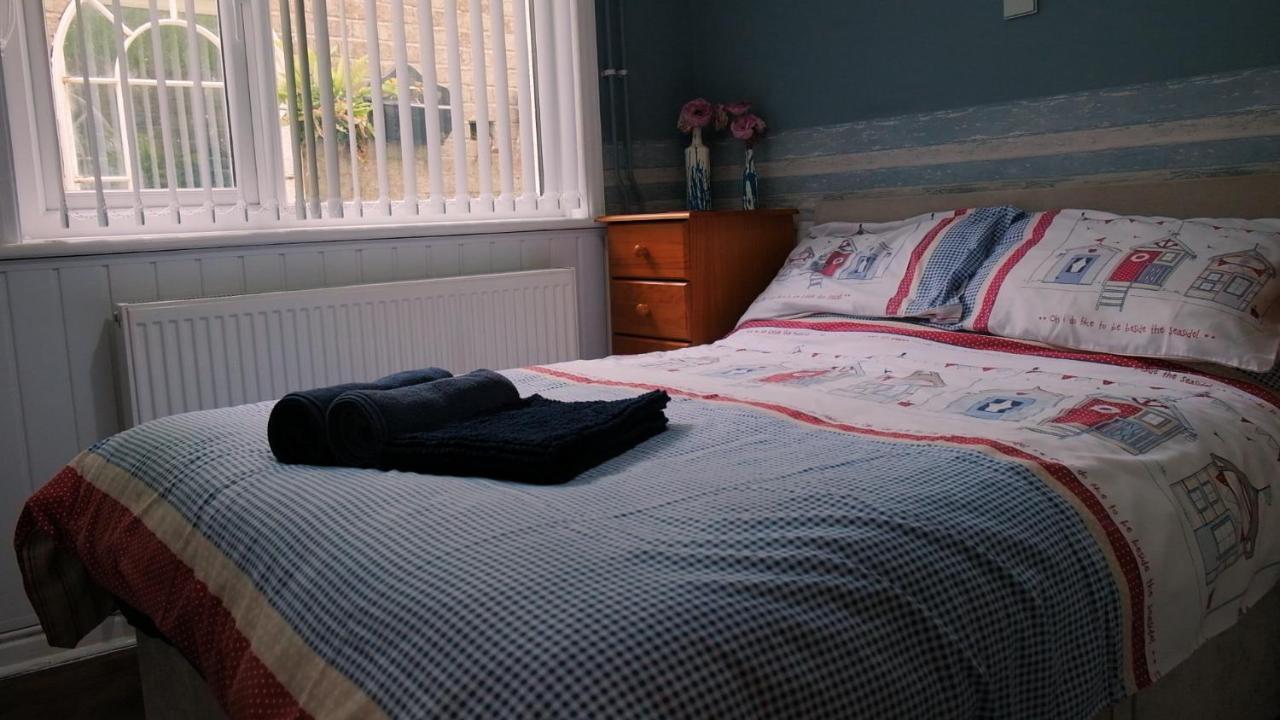 Apartment Commanders 'as Seen In Beyond Paradise' Looe